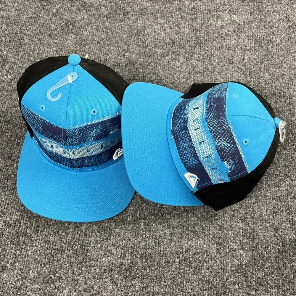 Quiksilver boys blue flexfit Pletts ballcap